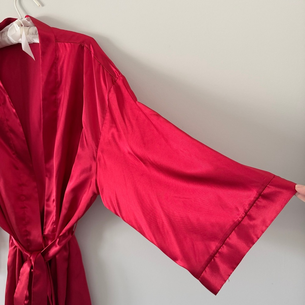 Dreamgirl Red Satin Robe Kimono Short Belted Sleepwear Plus Size 3X/4X Nice - Picture 9 of 11